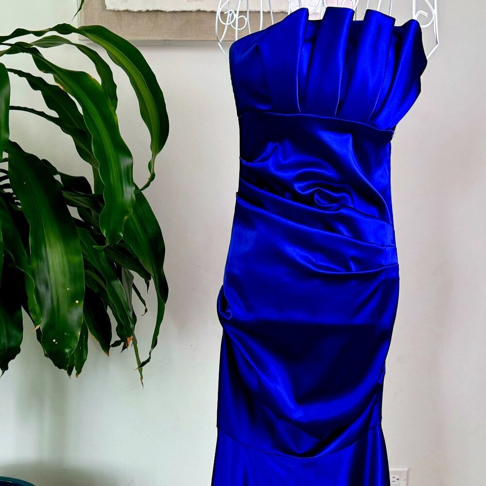 BETSY & ADAM DRESS SIZE 6